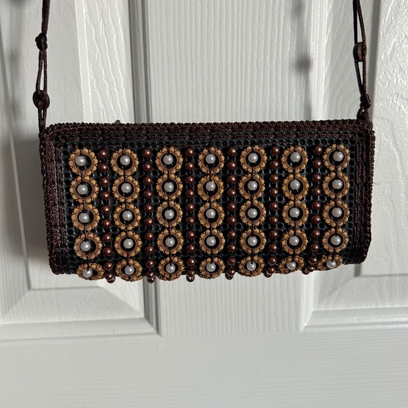 Small Beaded Crossbody Bag - Picture 1 of 2